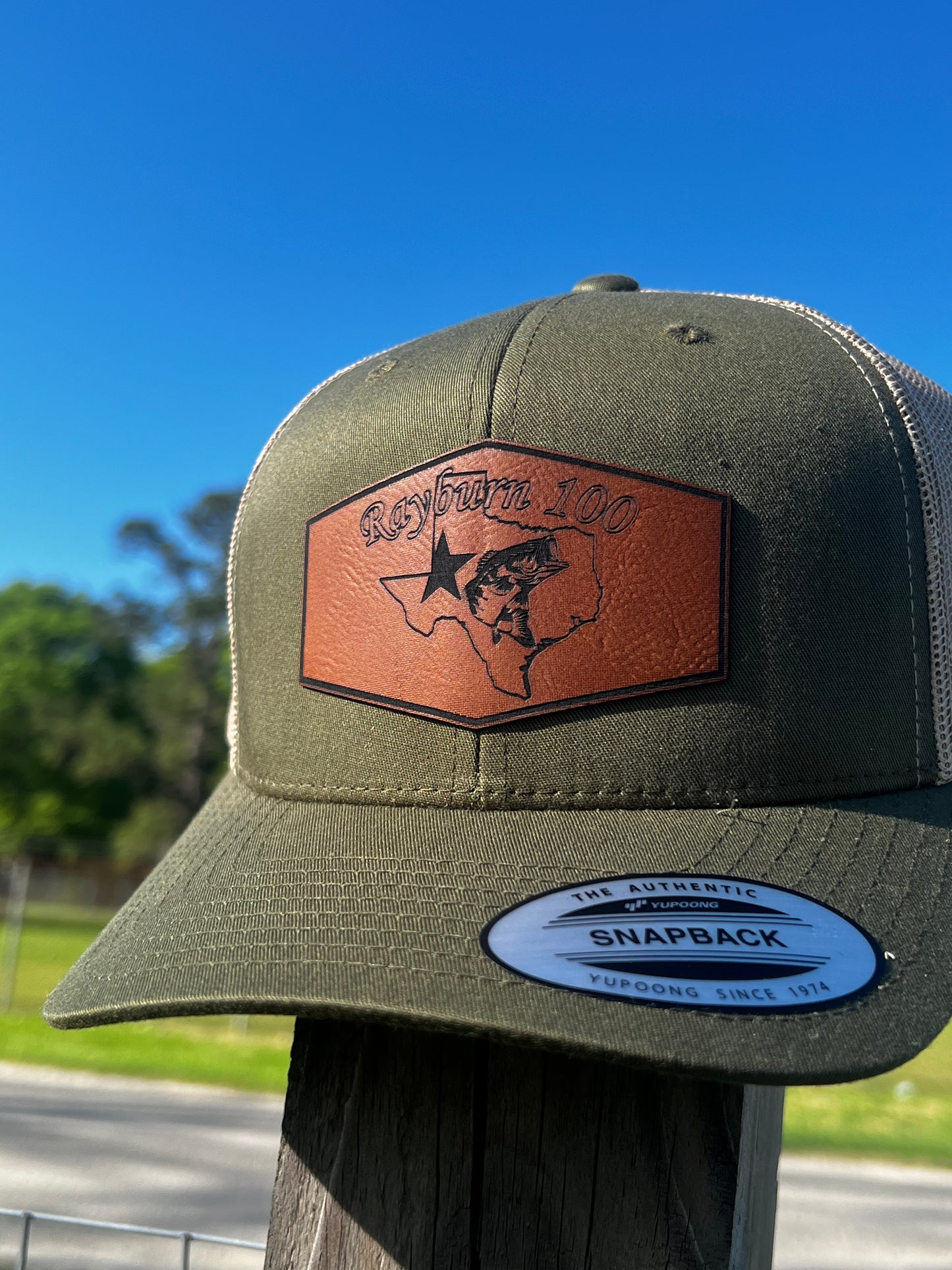 Rayburn 100 hat